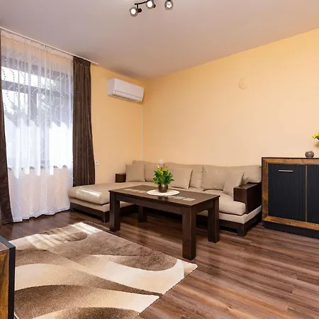 Sahat Tepe No 2 With Free Parking By Flat Manаger Herberg Plovdiv