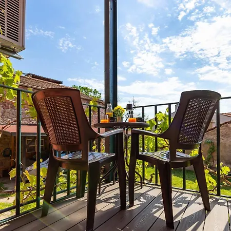 Sahat Tepe No 2 With Free Parking By Flat Manаger Herberg